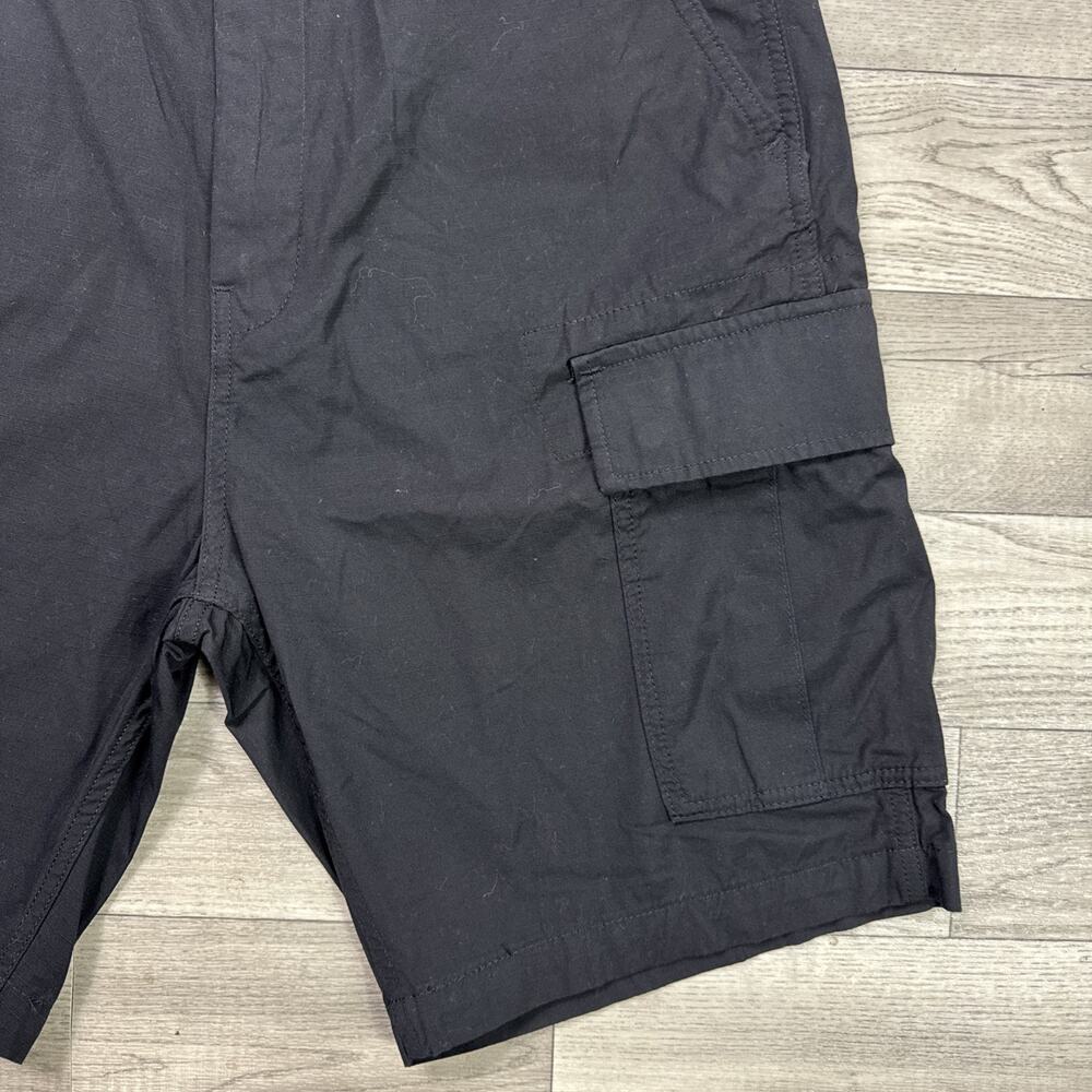 Levi Strauss & Co Carrier Cargo Shorts Black sz 34 - Picture 3 of 8